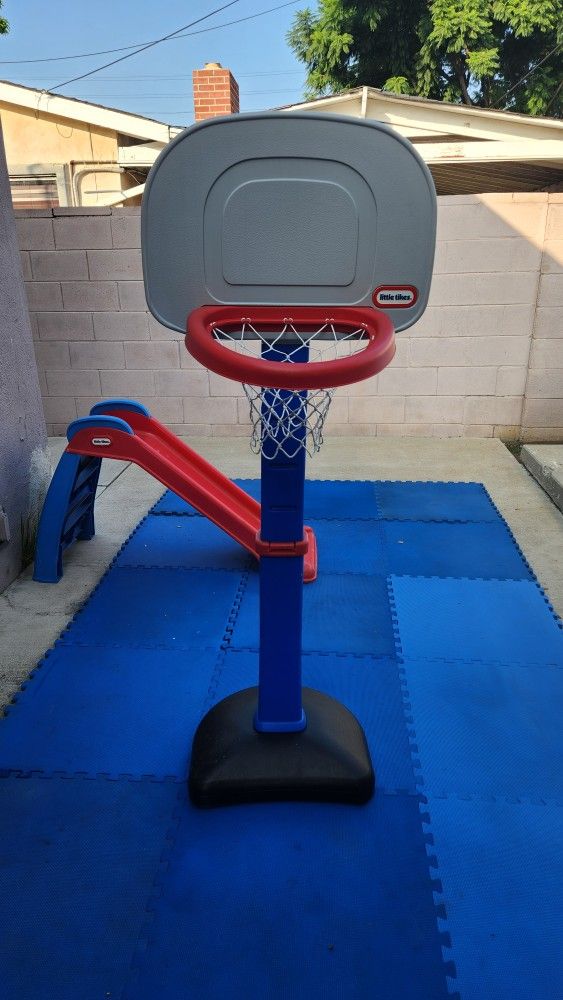 Kids Basketball Hoop