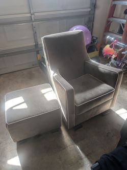 Rocking chair and rocking foot stool
