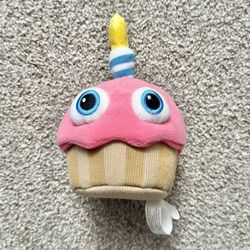 FNAF Fight Nights Freddy’s Mr. Cupcake Carl Funko 2016 Plush Gamer Collector Toy