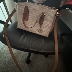 Micheal Kors Bag