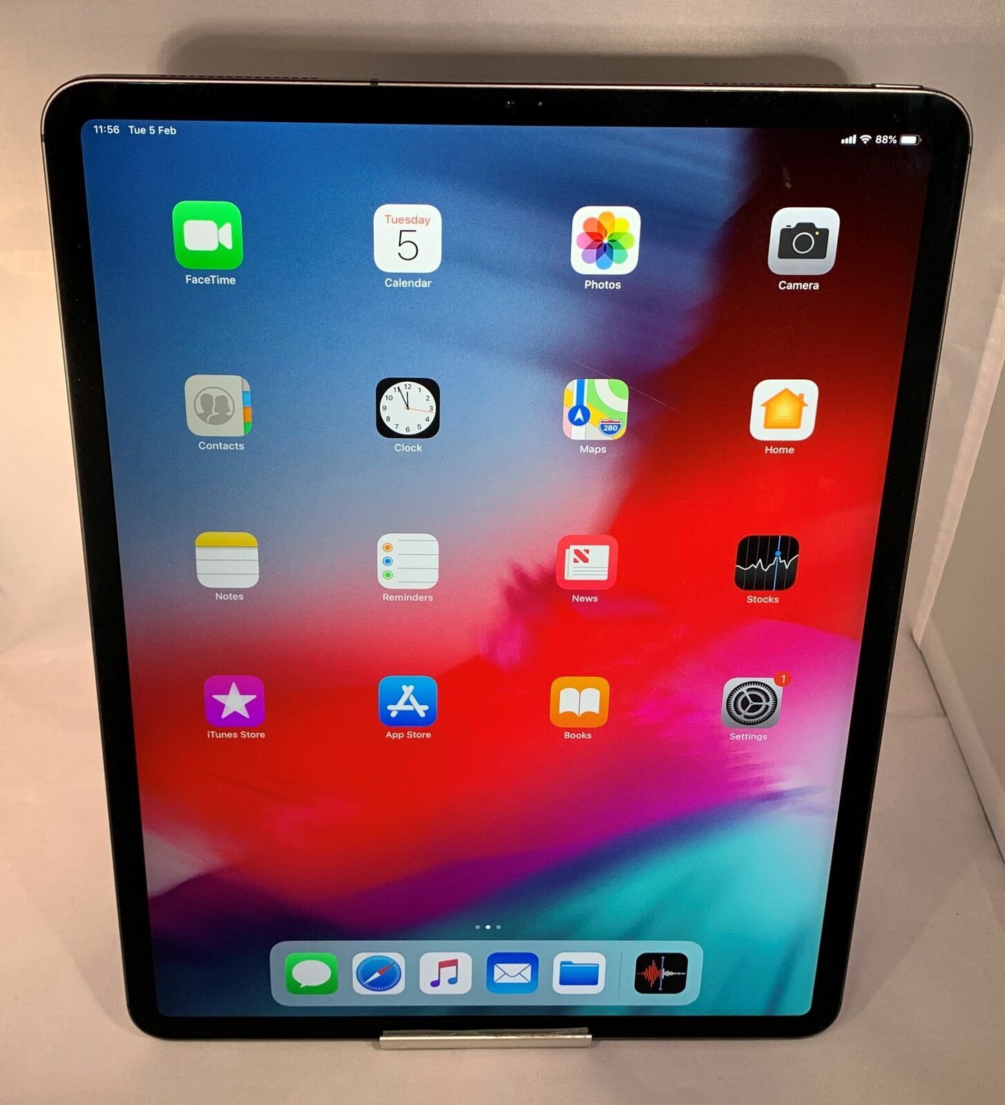 iPad Pro 12.9 5TH GEN - 256gb WiFi - Flawless Condition