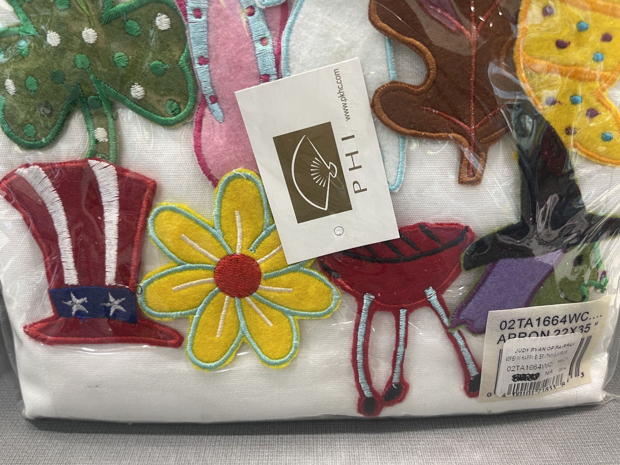 HAPPY EVERYTHING Apron By PHI