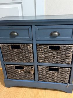 Storage cabinet