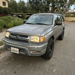2001 Toyota 4Runner SR5 2WD