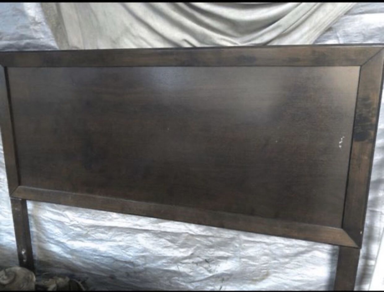 Queen size bed frame