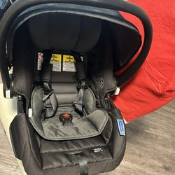 Graco Car seat
