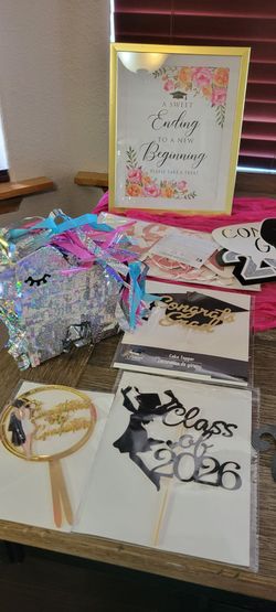 Grad party decor