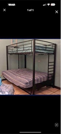 Bunk bed /twin over futon /2mattress