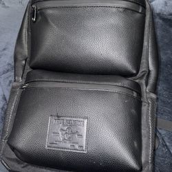 TRUE RELIGION BACKPAK BLACK LEATHER Great Condition