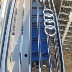 Audi Q5 SQ5 grill $30 18 - 21