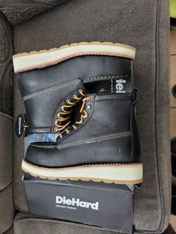 Diehard work boots 8.5 steel to