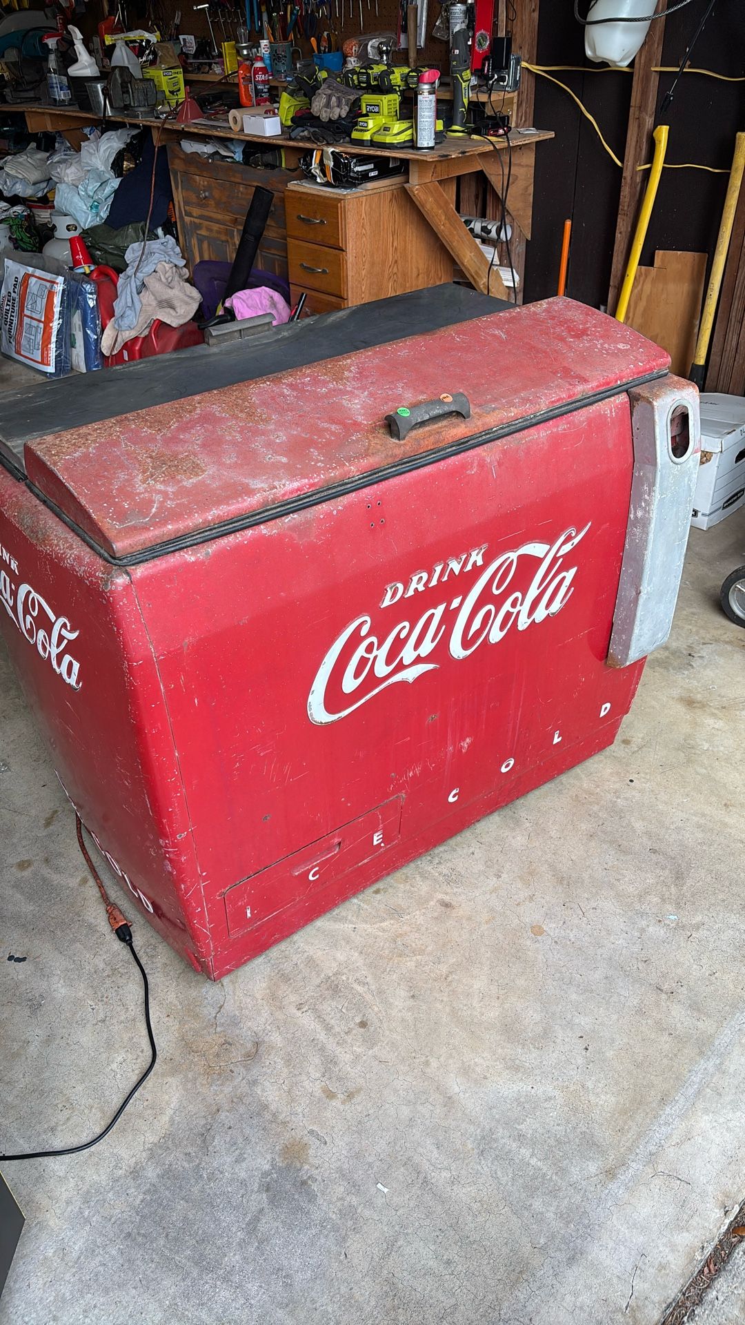 Coke Machine Cavalier