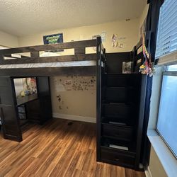 Bunk Bed w/ Stairs And Desk