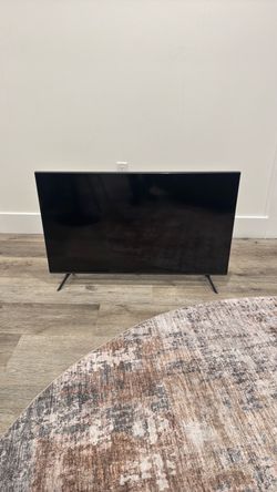 Samsung 43" 4K Crystal Series SamsungVision AI Companion Smart Tizen OS TV