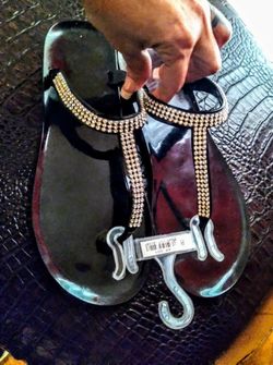 SLIP ON JELLY SANDALS WITH RHINESTONES