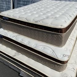 Full organic cloud edition Europillow top 12inch mattress !!