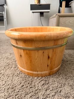 Foot bucket
