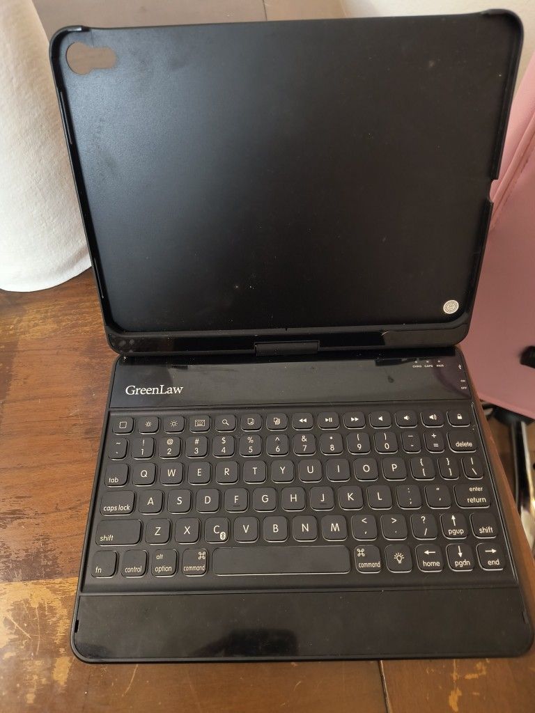Bluetooth Keyboard And Tablet Case 