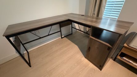 L-Shaped Standing Desk