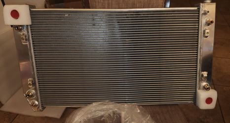 Radiator 4 row GM Trucks