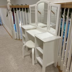 Pottery Barn Kids White Vanity 