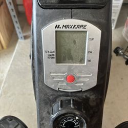 MaxKare Rowing Machine 