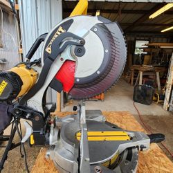 12" Dewalt Miter Saw