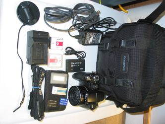 Sony DSC-H50 9MP Cybershot Camera & Video Camcorder 15x Zoom w/Night Shot