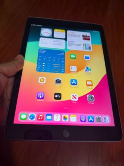 iPad 6th 32GB WiFi good conditions
