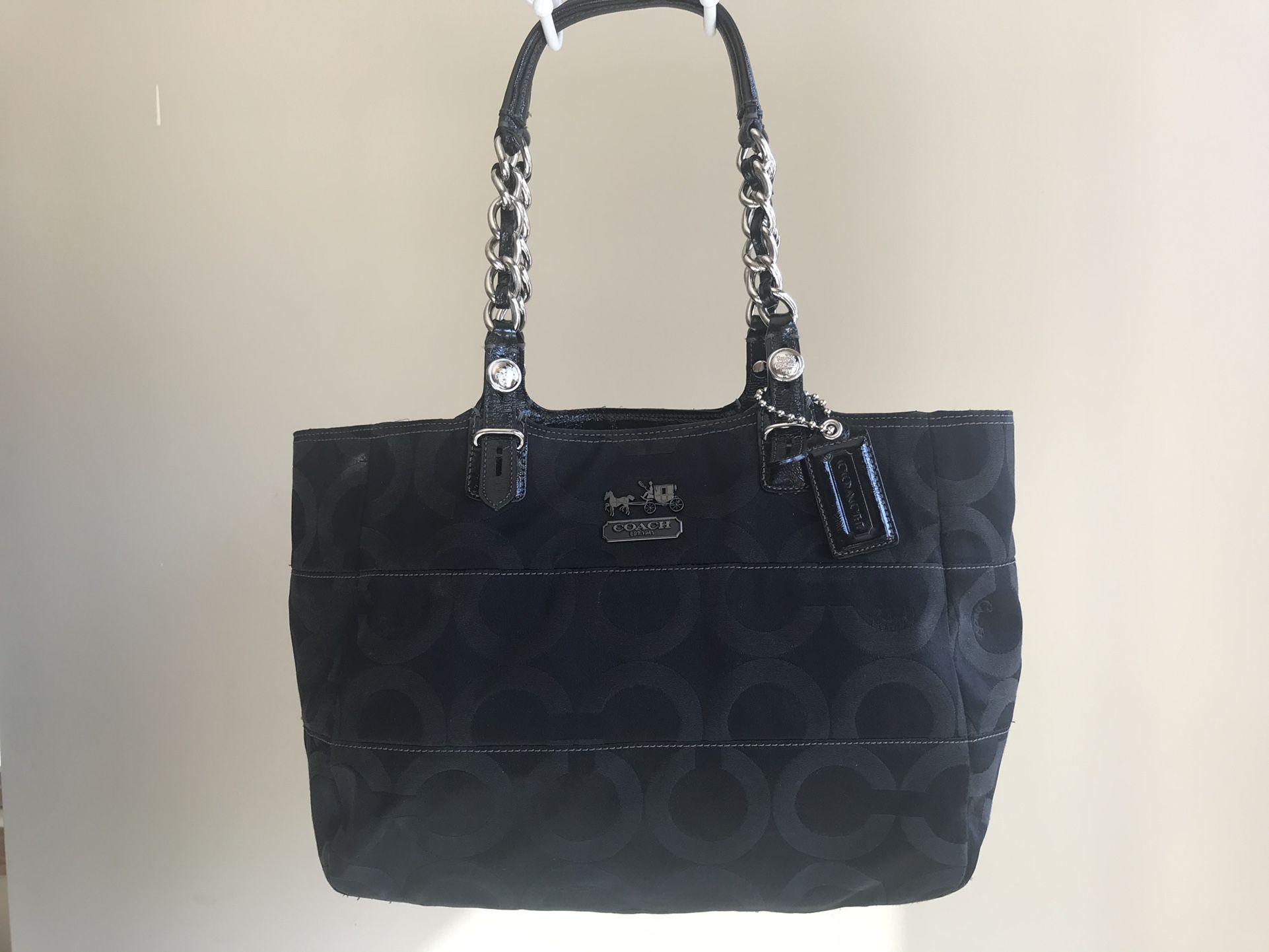 Coach Signature Canvas Shoulder Bag