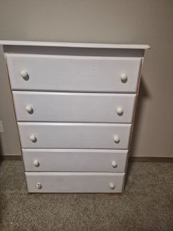 Free dresser