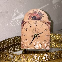 Vintage clock 🕰️ 