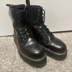 Doc Martens Jadon Platform Boots Size 10