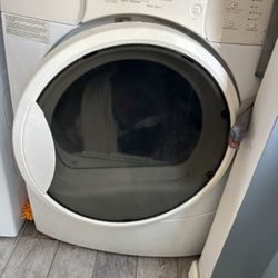 Hot Point Washer And Kenmore Dryer 