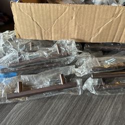 Cabinet Hardware