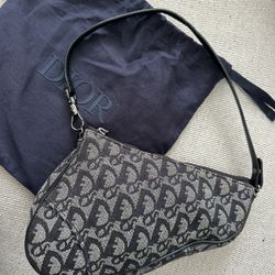 CHRISTIAN DIOR Monogram Mini Saddle Pochette Navy