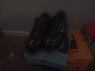 Vapor Maxes Size 12