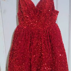 Red sequins dress 