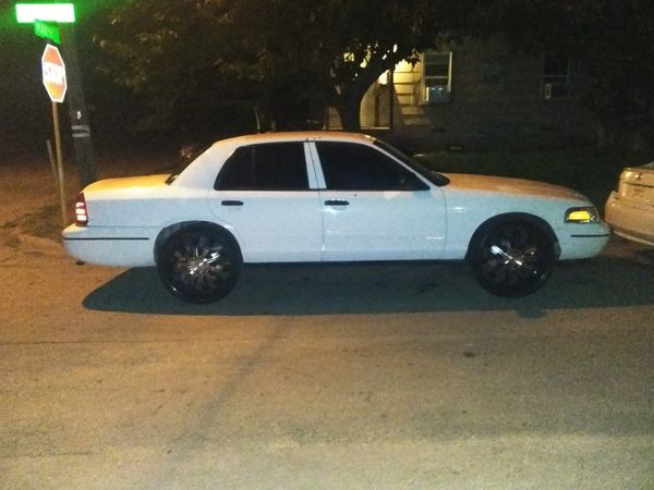Car Dealerships In Killeen Tx >> 2000 police interceptor All white 4 door cold AC for Sale in Killeen, TX - OfferUp Car Dealerships In Killeen Tx >> 2000 police interceptor All white 4 door cold AC for Sale in Killeen, TX - OfferUp