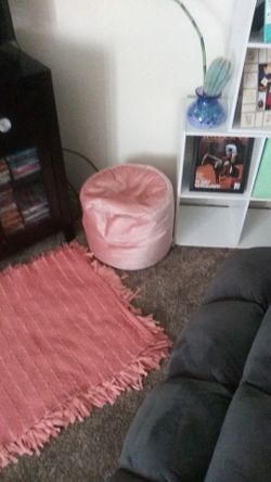 Peach ottoman