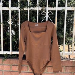 OQQ BODYSUIT $6