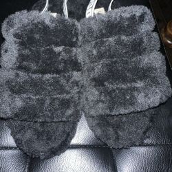 Ugg Sandals Size 8