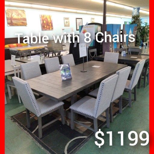 🤗 Table With 8 Chairs 