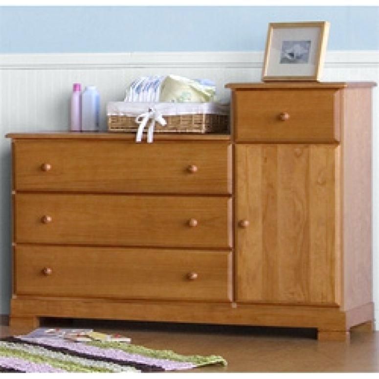 Baby/Kids Dresser and Nightstand