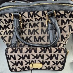 Authentic  Coach Bag And Purse 