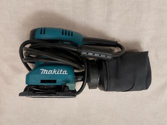 Makita Corded Finishing Sander