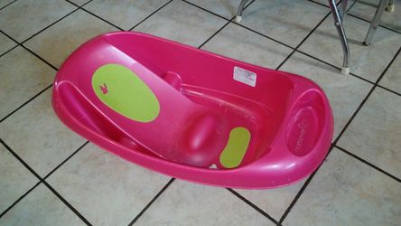 baby bath tub