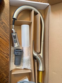 Glacier Bay Single Handle PullDown Kitchen Faucet with Soap Dispenser