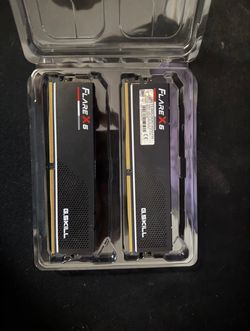 G.SKILL Flare X5 32GB (2 x 16GB) PC5-44800 (DDR5-5600) 36-36 Latency DIMM Memory