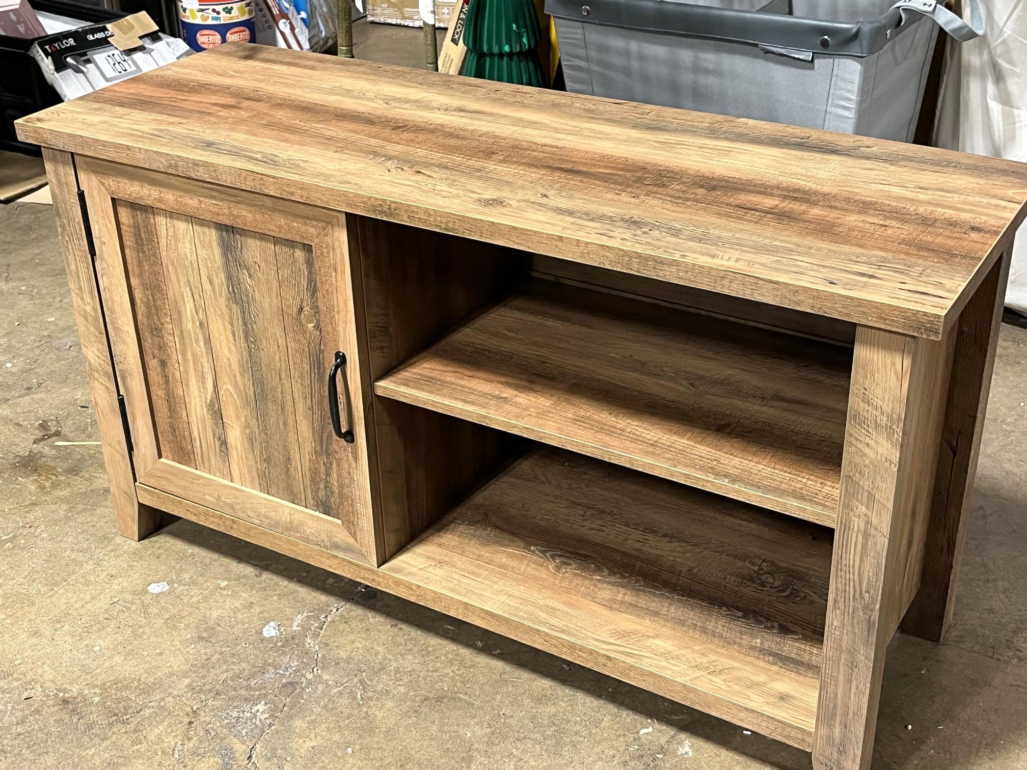 TV stands up To 50”